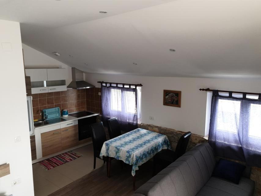 Apartmán Penthouse Prvić Luka Exteriér fotografie